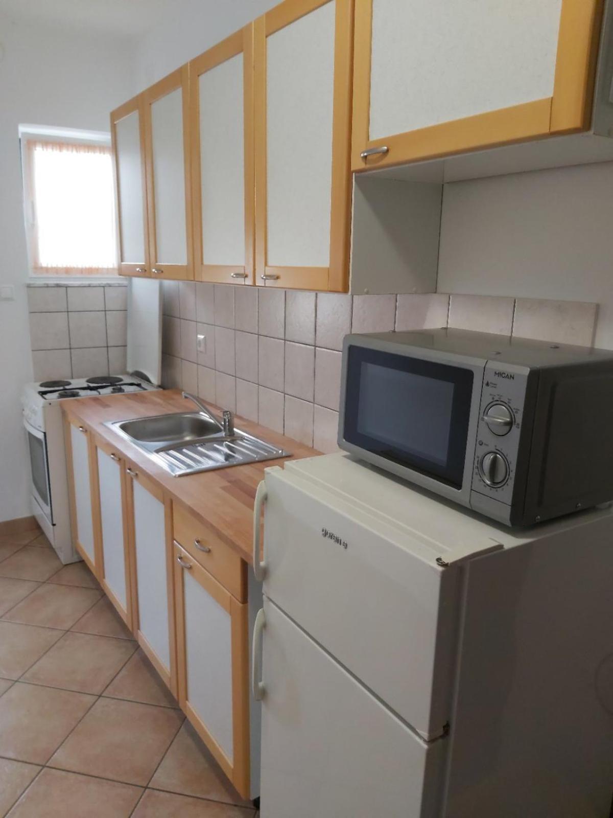 Apartmani Anita Malinska Zewnętrze zdjęcie
